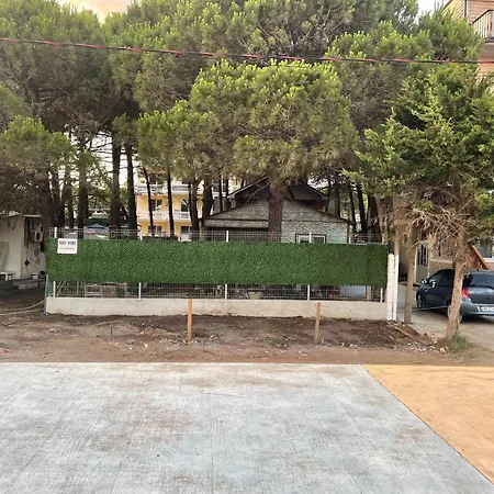 بيت للعطل Pinehouse Velipojë